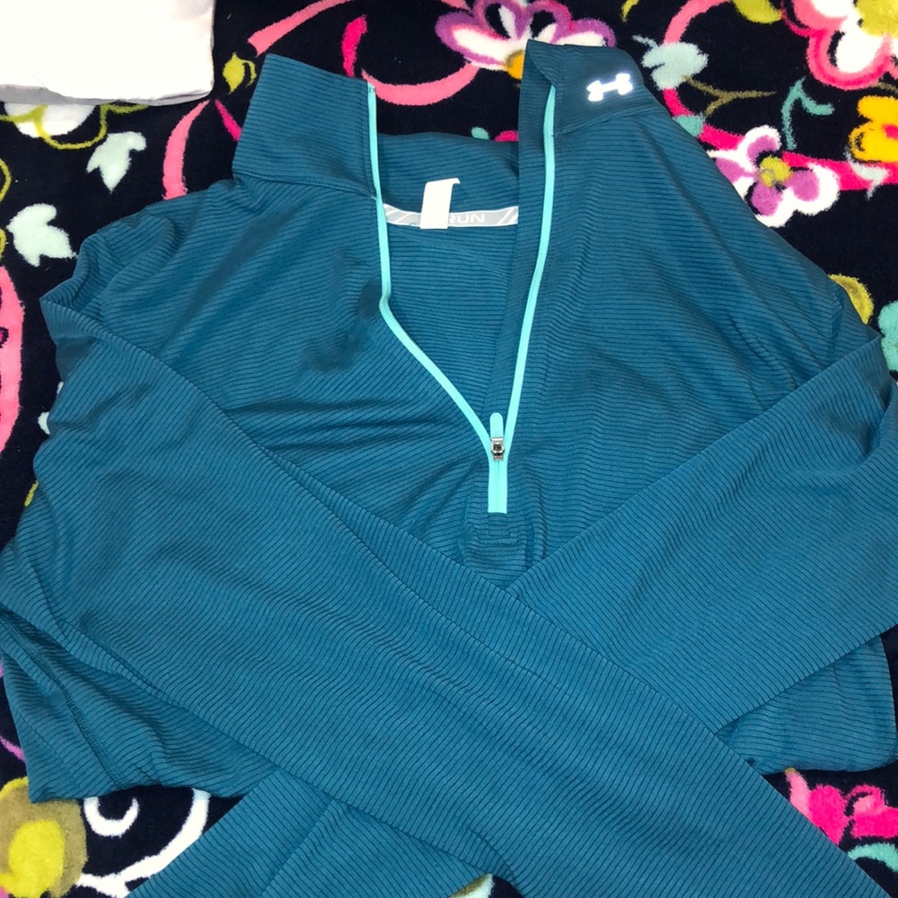 Women’s Under Armour workout bundle